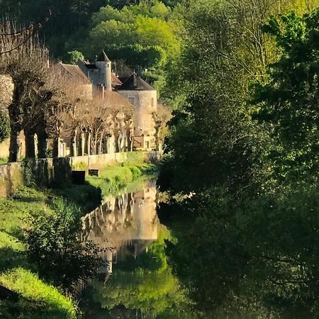 Cote-Serein La Privilege De La Tour Madame Noyers-sur-Serein Exterior photo